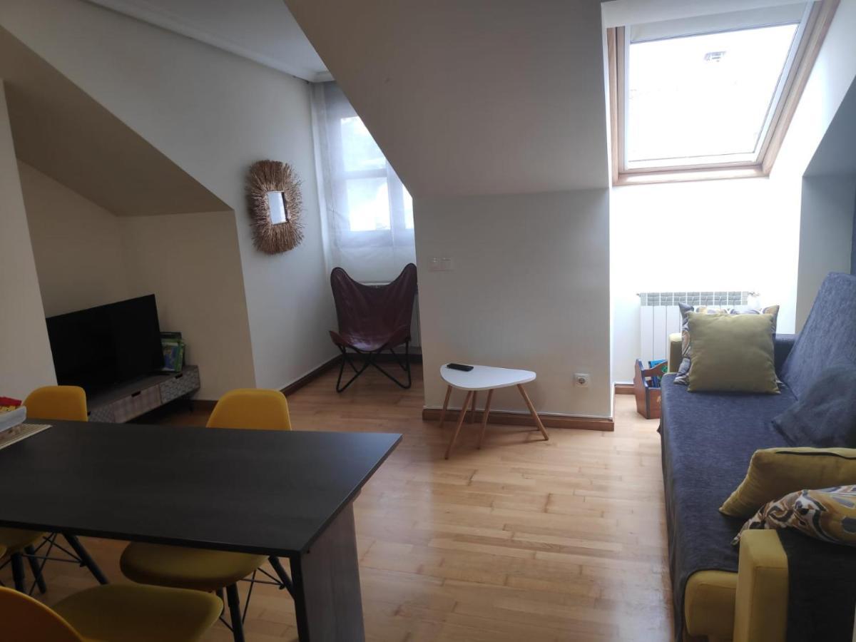 Apartamento Irene Centrico Con Wifi Y Parking Coche Tamano Medio Onís Εξωτερικό φωτογραφία