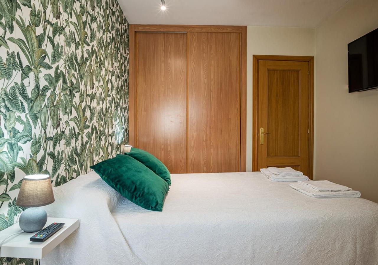 Apartamento Irene Centrico Con Wifi Y Parking Coche Tamano Medio Onís Εξωτερικό φωτογραφία