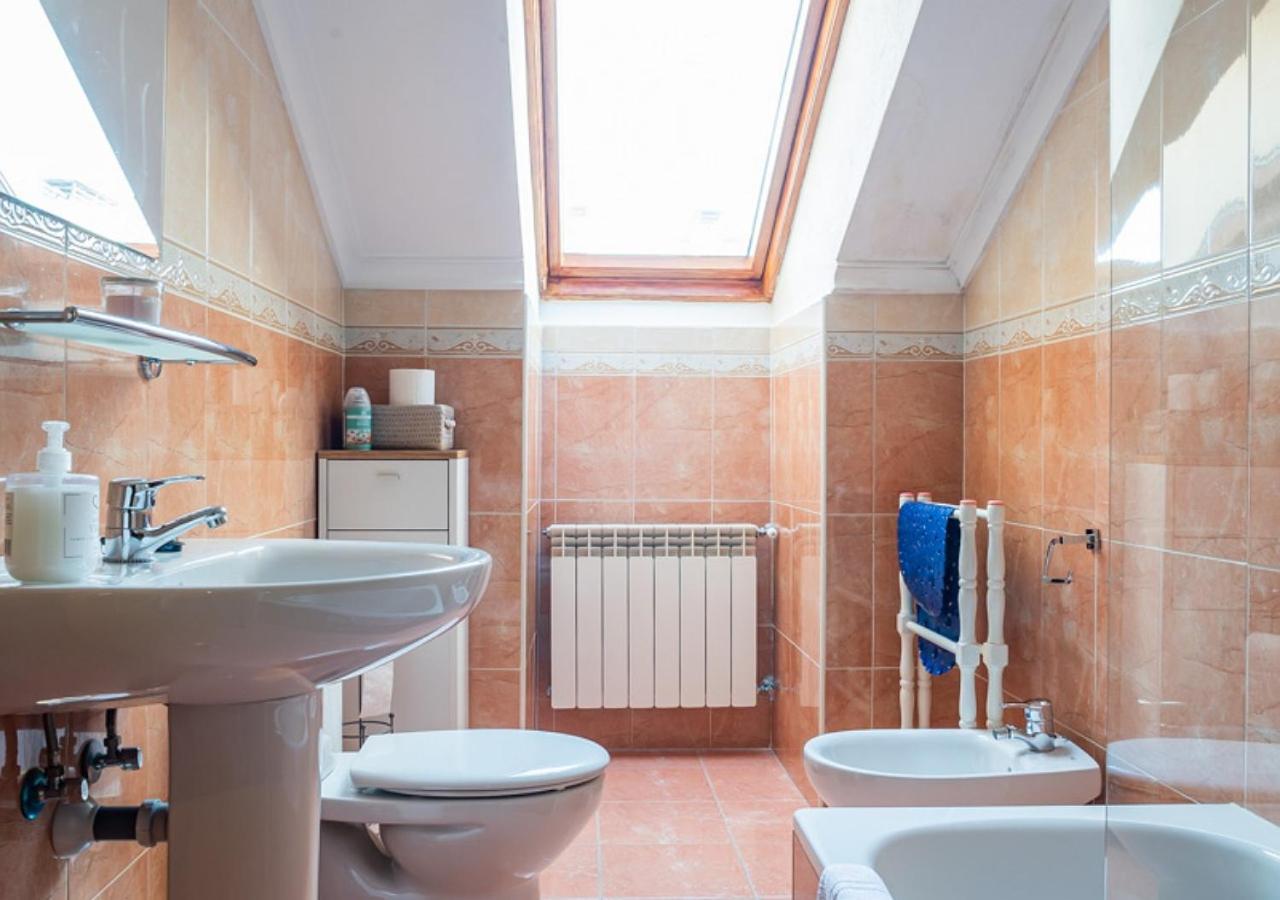 Apartamento Irene Centrico Con Wifi Y Parking Coche Tamano Medio Onís Εξωτερικό φωτογραφία